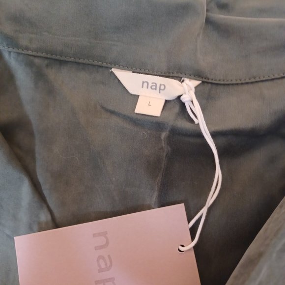 nap cupro/rayon blend long sleeve button down shirt size large - Picture 3 of 7